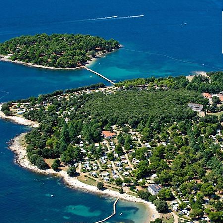 Maistra Camping Koversada Uncovered Naturist Mobile Homes Vrsar Exteriör bild