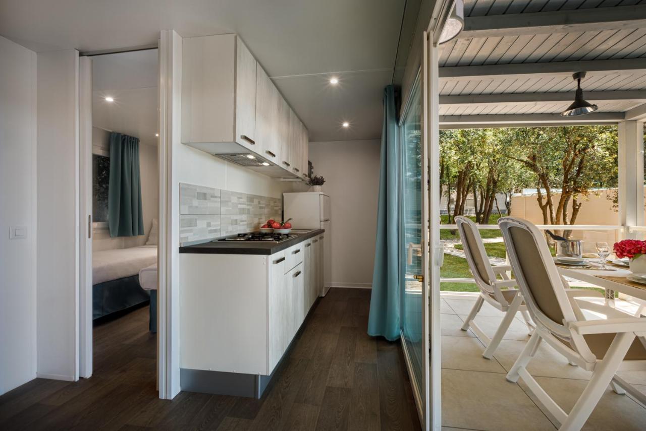 Maistra Camping Koversada Uncovered Naturist Mobile Homes Vrsar Exteriör bild